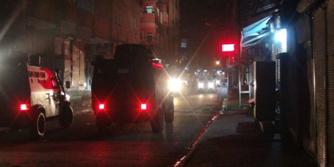 Batman'da zırhlı polis aracına ses bombası atıldı