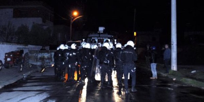 Manisa'da polise patlayıcı madde atıldı: 12 kişi gözaltında