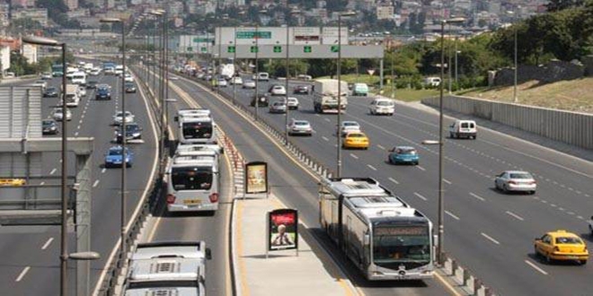 Metrobüs ücret tarifesinde herhangi bir değişiklik yoktur