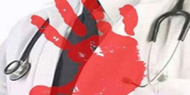 Doktora saldırı güvenlik kamerasında