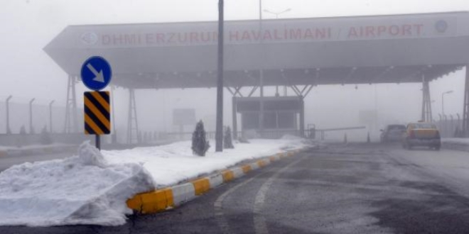 Erzurum'da 23 uçak seferi iptal oldu