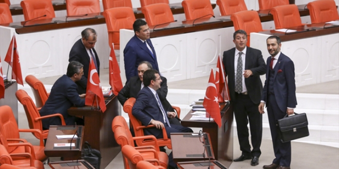 Tasarının ilk beş maddesi Genel Kurulda kabul edildi