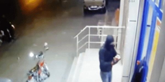 PKK'lılar marketlere patlayıcıyı böyle attı