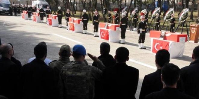 Lice şehitleri için tören