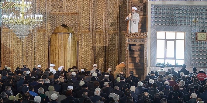 'Ankara'da hepimizi insanlığımızdan utandıracak bir katliam işlendi'
