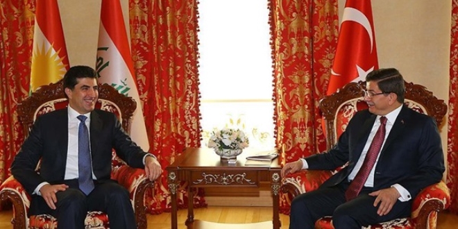 Davutoğlu ile Barzani telefonda görüştü