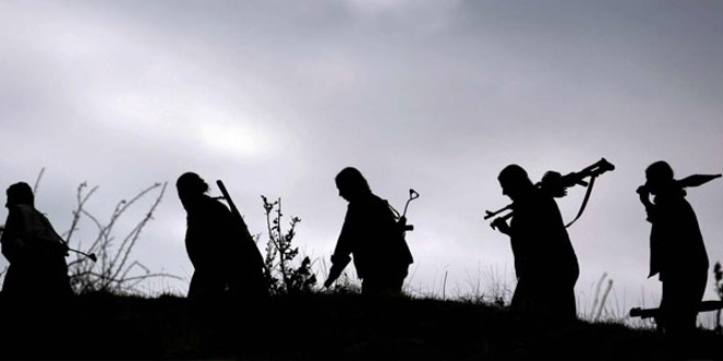 Sur'da sıkışan teröristler teslim oluyor