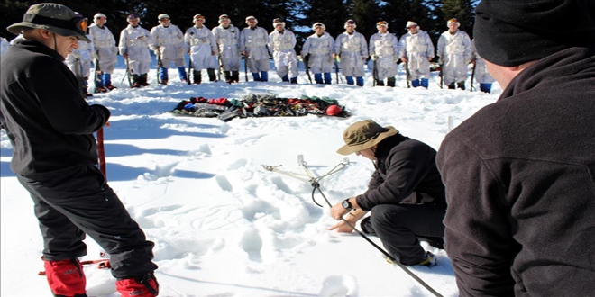 '�zel komando'lar Ilgaz Da��'nda k�� e�itiminde