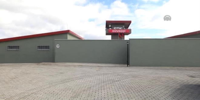 Türkiye-Suriye hudut hattna beton örülüyor