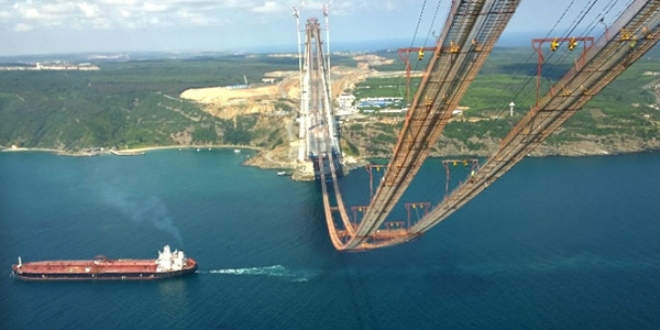 'AK Parti ile ilgili ele�tiri getirenler, mahcup oldular'