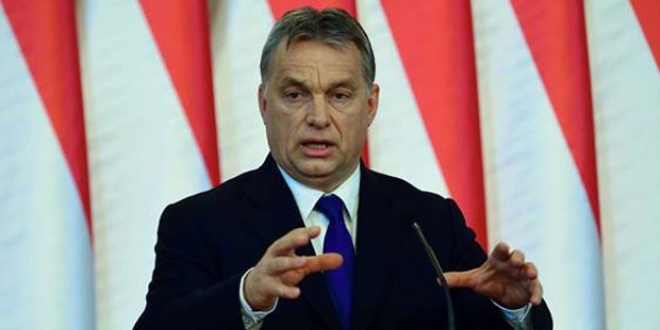 Macaristan Babakan Orban: AB, Erdoan'a yalvaryor