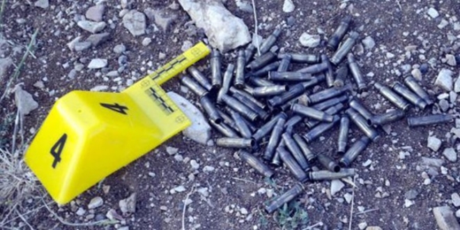 Karakol protestosunda 50 asker havaya ate� a�m��