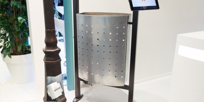 Ak�ll� ��p tenekesi geliyor