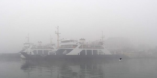 �anakkale Bo�az�'nda ula��ma sis engeli