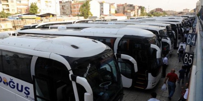 Türkiye'ye 113 milyon yolcu giriş çıkış yaptı