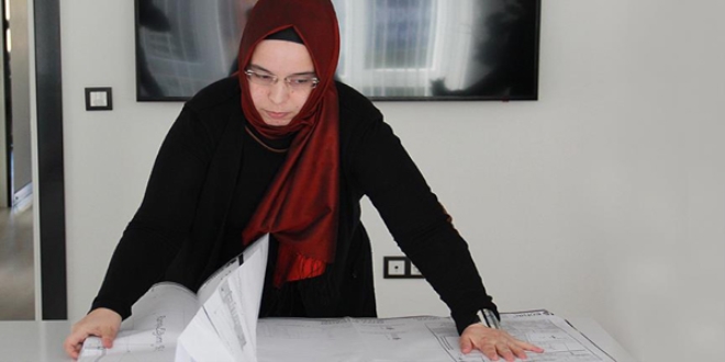 'Başımı açmak istemediğim için pencereden atladım'