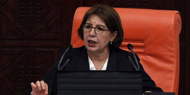 'Terörü destekleyenleri bu kürsüde konuşturmam'