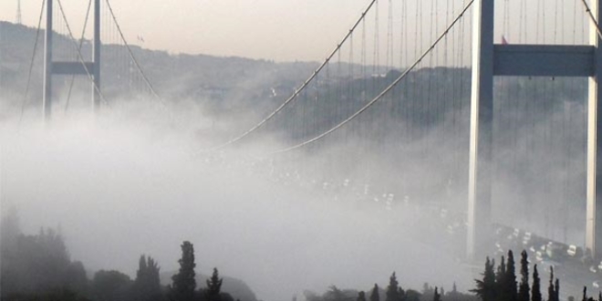 İstanbul'da sis etkili oluyor