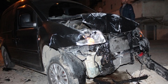Cezaevi firarisi polisi yaraladı