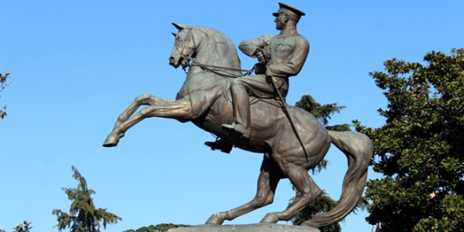 Türkiye'de ilk kez Atatürk heykeli dijitalleşecek