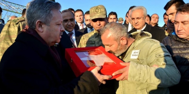 Erzurum'da hayatn kaybeden asker topraa verildi