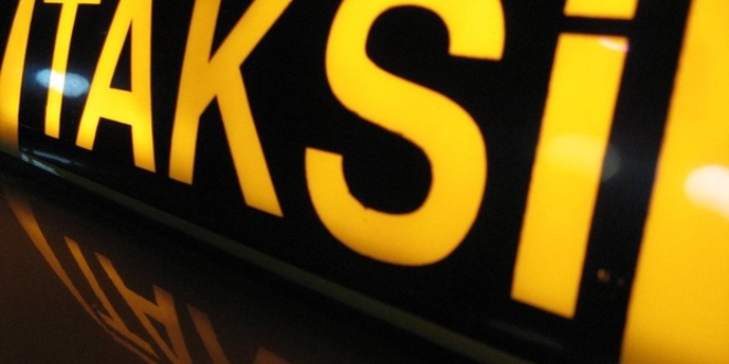 Sahte plakal� taksiyi polise yakalatt�