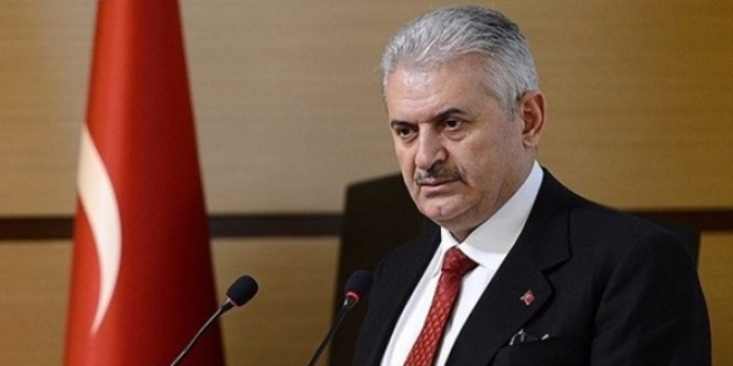 'İstanbul'daki banliyö hatları 2018'de hizmete açılacak'