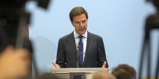 AB dönem başkanı Hollanda'nın Türkiye'den 'sıfır' beklentisi