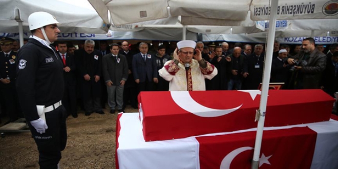 Şehit polis memuru Günay, son yolculuğuna uğurlandı