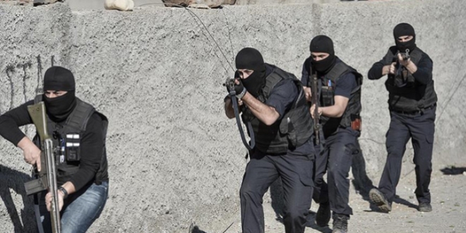 Şanlıurfa'da 300 komando ile operasyon