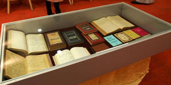 Said Nursi'nin talebeleri 'toplatma' kararından memnun