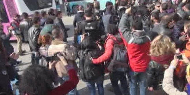 Kadıköy'de polis müdahalesi