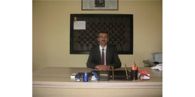 Müdür yardımcısı tedavi gördüğü hastanede öldü