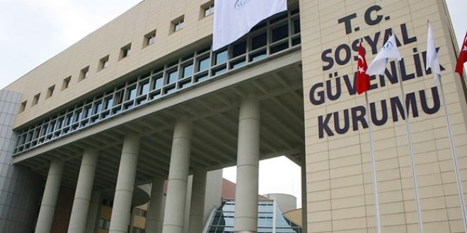 SGK İzmir İl Müdürü dahil 7 gözaltı