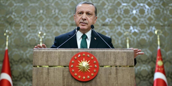 'AYM, kendini birincil mahkemenin yerine koymuştur'