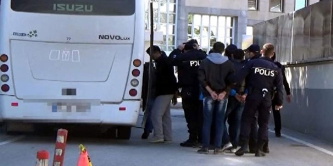 Biri çocuk 13 DEAŞ üyesi yakalandı