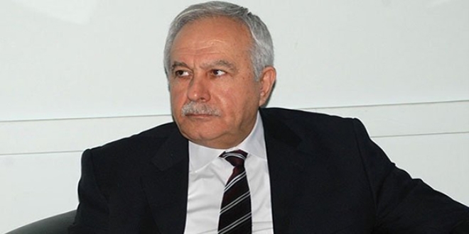 Eski bakanlardan Başesgioğlu'na hakarete hapis cezası