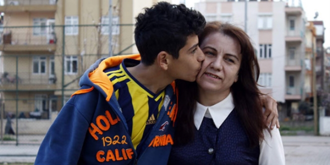 Eşinin yaktığı kadına Cumhurbaşkanı sahip çıktı