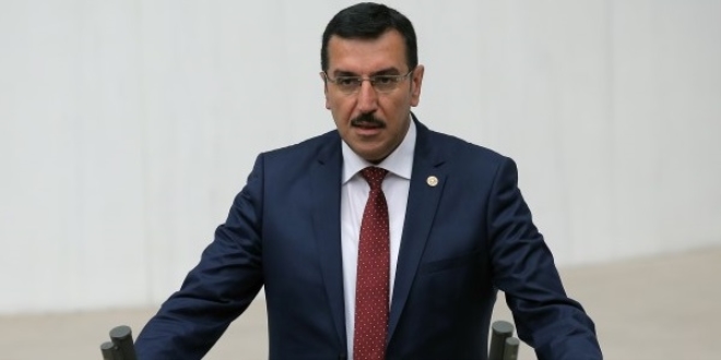 'AK Parti tek başına anayasa değişiklikliğini getirecek'