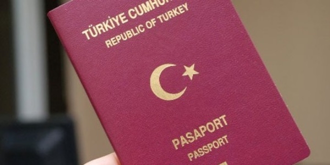 Türk yetkiliden 'yeni pasaport' açıklaması