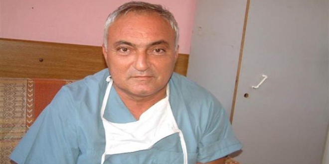Doktor denizde ölü bulundu