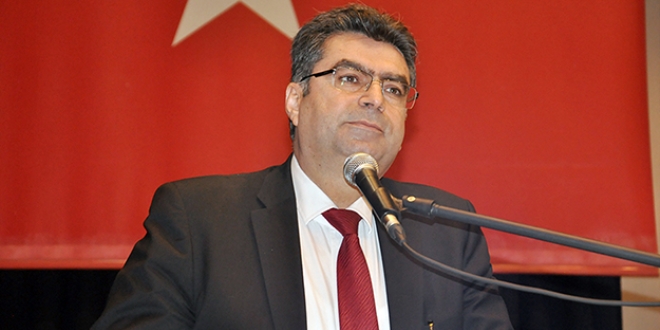 'Okuldan uzak kalan öğrenciler uyum problemi yaşıyor'