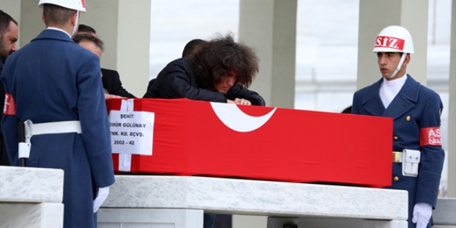 Şehit Astsubay Gülünay, son yolculuğuna uğurlandı