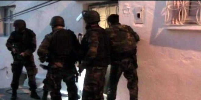 Aydın'da terör operasyonu: 30 kişi gözaltında
