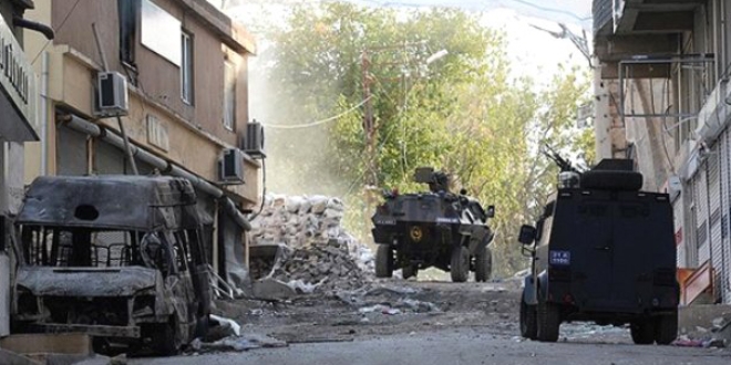 Yüksekova'da sıkışan PKK, Irak için koridor istedi
