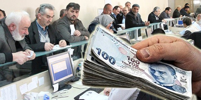 Emekliler 4 g�zle bu karar� bekliyor