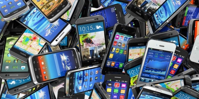 10 çekirdekli telefon geliyor