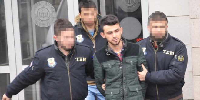 Yozgat'ta rgt yesi 2 niversite rencisi tutukland