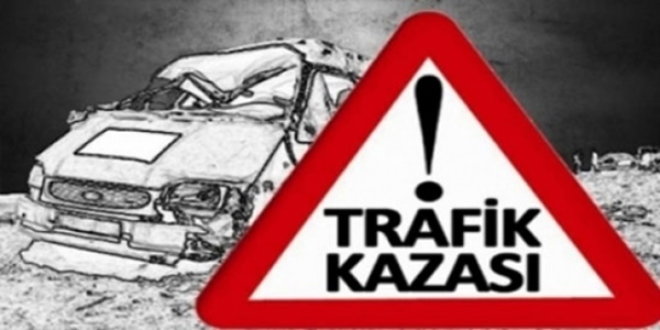 Öğrenci servisinin karıştığı kaza, güvenlik kamerasında