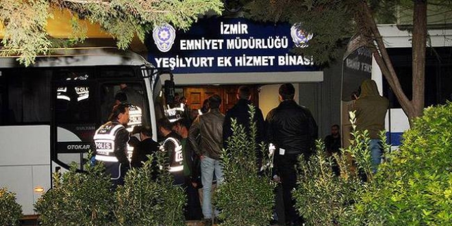 İzmir'de eylem hazırlığındaki 21 kişi gözaltına alındı